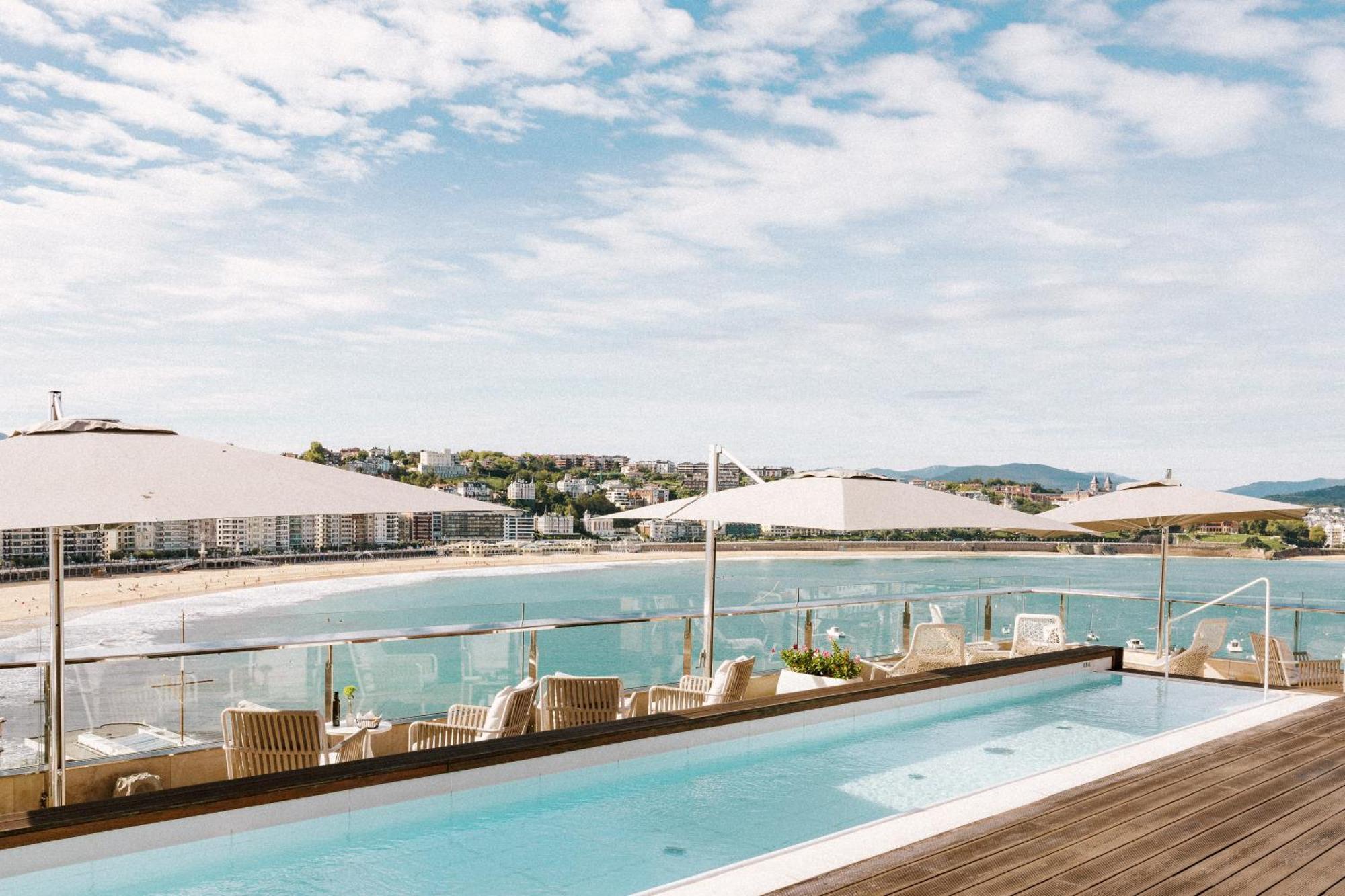 Lasala Plaza Hotel - Adults Only — Photos 3